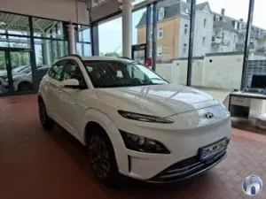 Hyundai Kona Select 2022