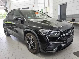 Mercedes-Benz GLA 200 AMG Line 2022