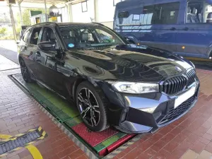 BMW 3 Series Touring 320d 2023