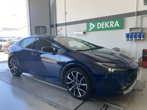 Toyota Prius 2.0 Lounge 2025