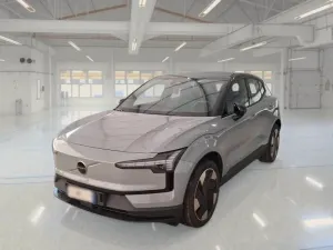 Volvo EX30 Extended Range Plus 2024