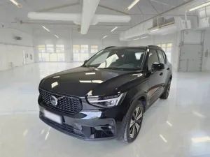 Volvo XC40 T5 Ultimate Dark 2023