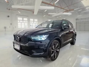 Volvo XC40 T5 R-Design 2022
