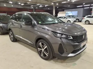 Peugeot 3008 1.2i GT 2021