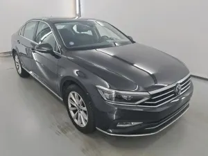 Volkswagen Passat 1.5 TSI Elegance Business 2022