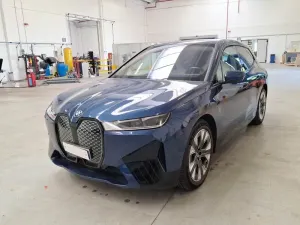 BMW iX 50 2023