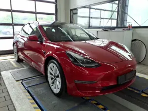 Tesla Model 3 Long Range 2021