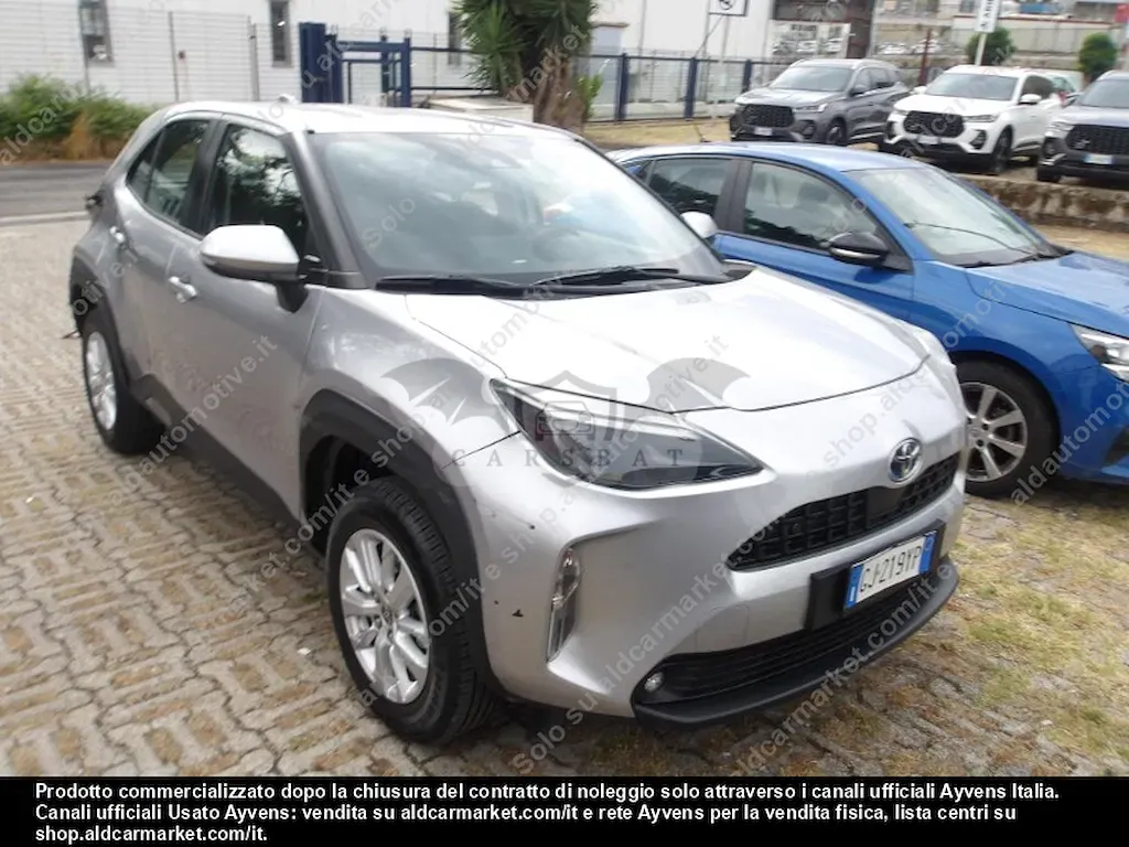 Toyota Yaris Cross 1.5h Business 2022