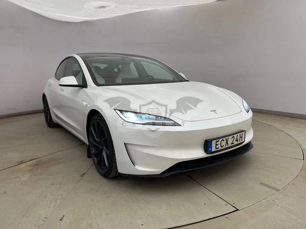 Tesla Model 3 Performance 2024