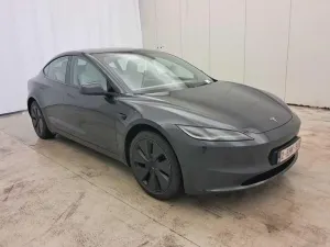Tesla Model 3 54 kWh 2023