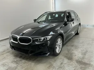 BMW 3 Series Touring 318d 2023