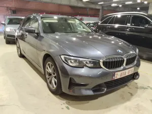 BMW 3 Series Touring 318d 2021
