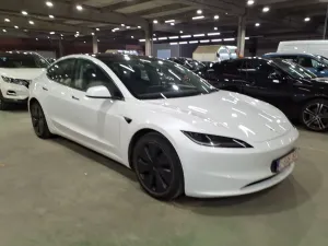 Tesla Model 3 Long Range Long Range 2023