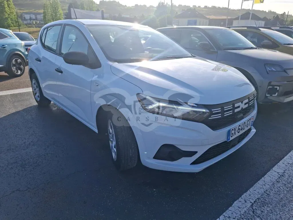 Dacia Sandero 1.0 Essential 2024