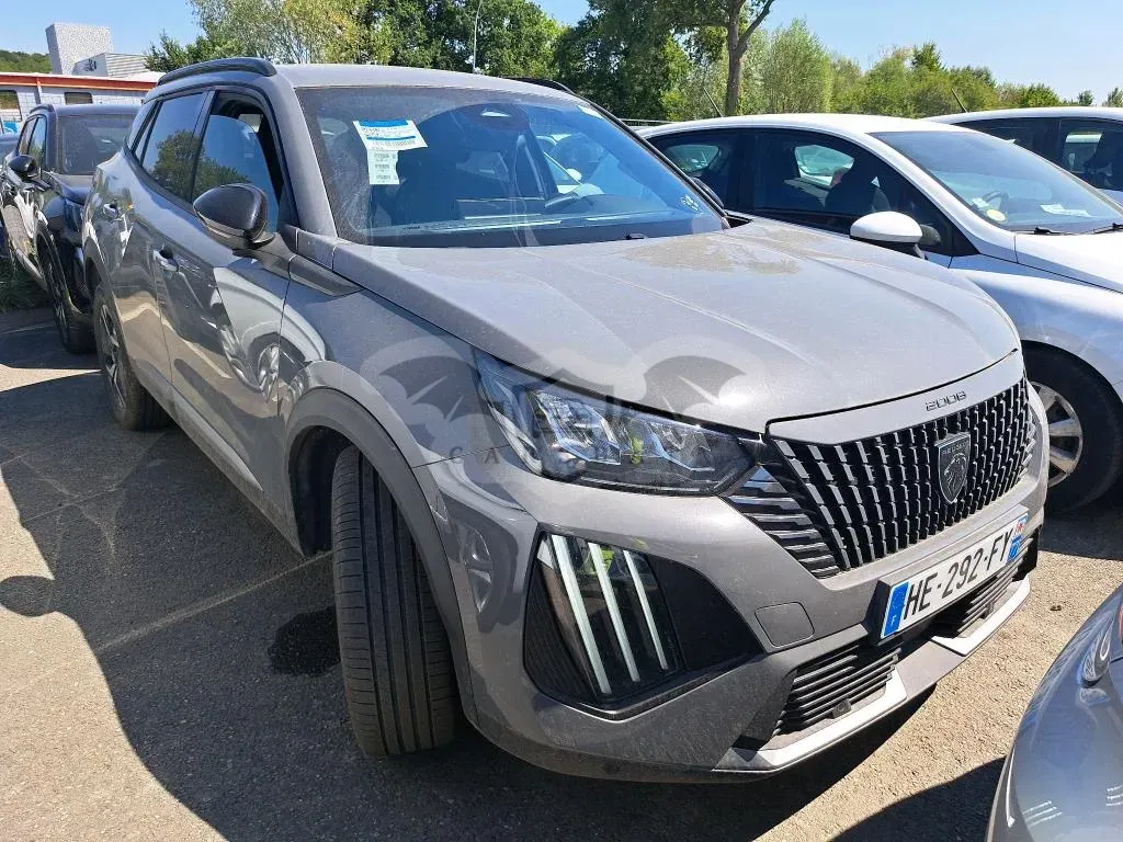 Peugeot 2008 1.2i Allure 2025
