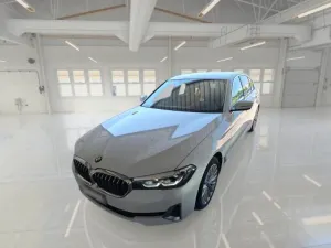 BMW 5 Series 520d Luxury 2022