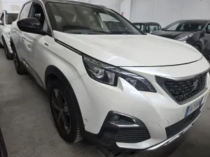 Peugeot 3008 1.2i GT Line 2019