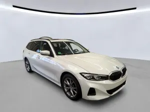 BMW 3 Series Touring 318d 2023