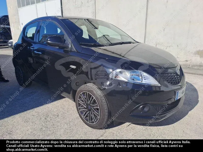 Lancia Ypsilon 1.0 Oro 2024