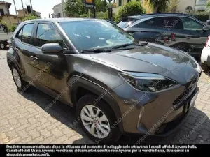 Toyota Yaris 1.5h Business 2022