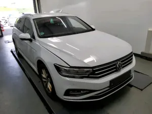 Volkswagen Passat Variant 2.0 TDI Business 2023