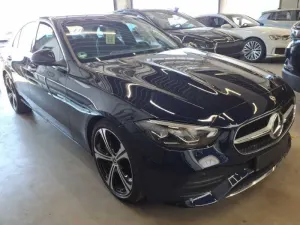 Mercedes-Benz C 300de Avantgarde 2022