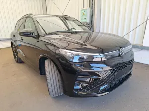 Volkswagen Tiguan 1.5 eTSI R-Line 2025