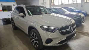 Mercedes-Benz GLC 300de Avantgarde Advanced 2025