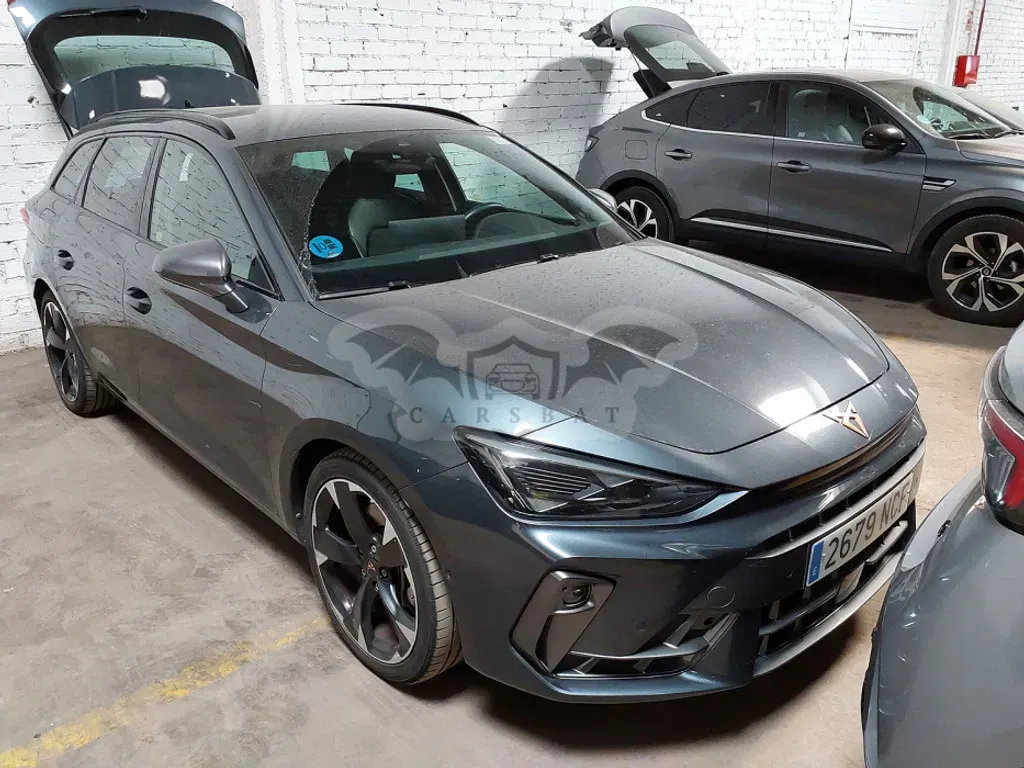 Cupra Leon Sportstourer 1.5 e-Hybrid Business 2025
