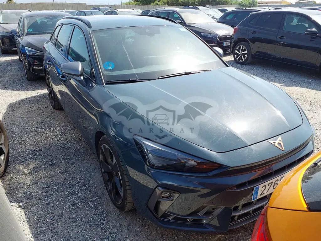 Cupra Leon Sportstourer 1.5 e-Hybrid Business 2025