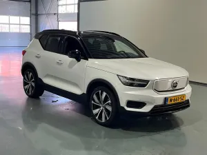 Volvo XC40 Plus 2021