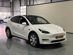 Tesla Model Y 58 kWh 2023