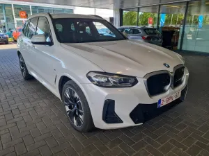 BMW iX3 74 kWh 2021
