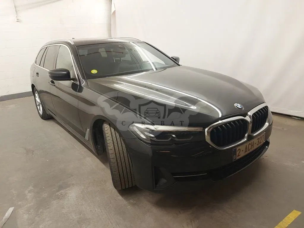 BMW 5 Series Touring 518 2021