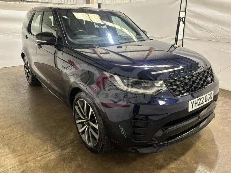 Land Rover Discovery 3.0 D300 R-Dynamic SE 2022