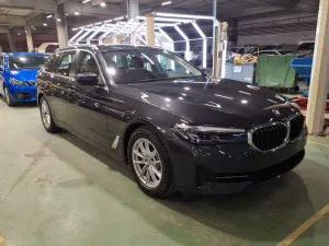 BMW 5 Series Touring 520d 2022