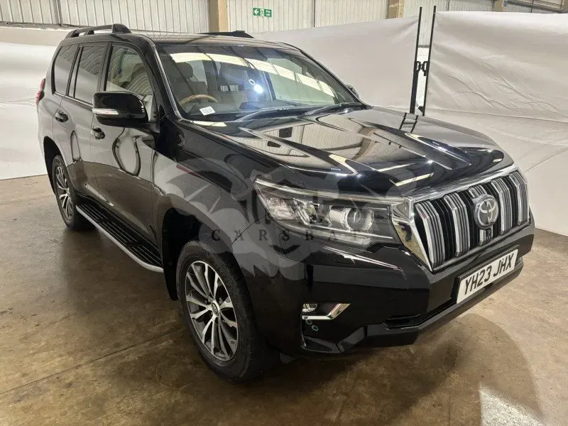 Toyota Land Cruiser 2.8 D-4D Invincible 2023