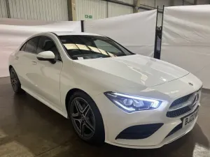 Mercedes-Benz CLA 180 AMG Line 2022