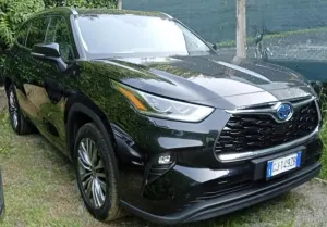Toyota Highlander 2.5h Lounge 2022