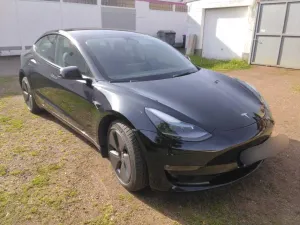 Tesla Model 3 Long Range 2023