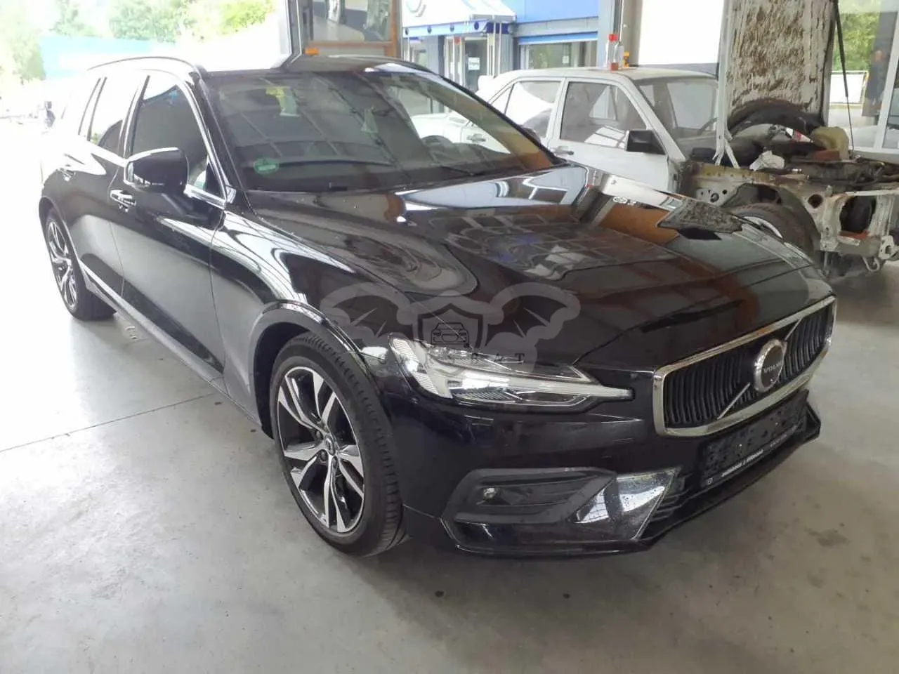 Volvo V60 B4 Core 2024