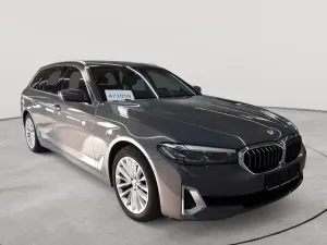 BMW 5 Series Touring 530i Luxury 2022