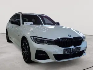 BMW 3 Series Touring 330e M Sport 2022