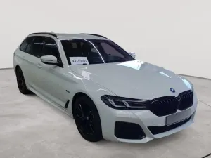 BMW 5 Series Touring 530e 2022