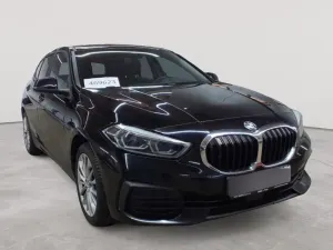 BMW 1 Series 118d Advantage 2022