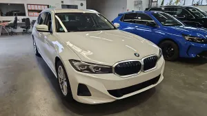 BMW 3 Series Touring 318d 2023