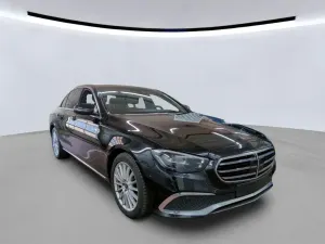 Mercedes-Benz E 300d 2022