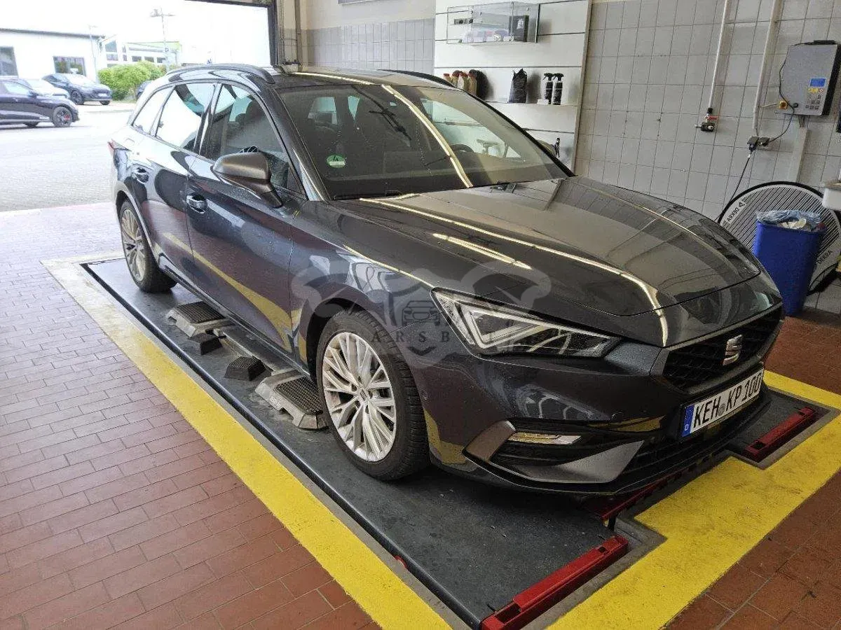 Seat Leon Sportstourer 1.5 eTSI FR 2024