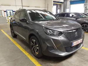Peugeot 2008 1.2i Allure 2023