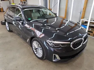 BMW 5 Series Touring 520d Luxury 2021